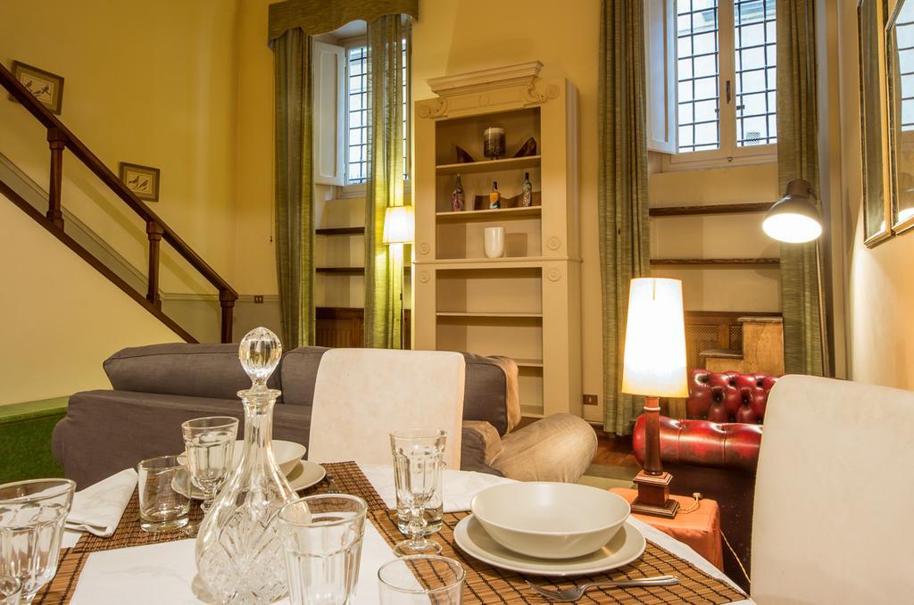 Santa Croce Elegant Studio فلورنس المظهر الخارجي الصورة